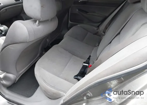 2006 Honda Civic Dx z USA, uszkodzony, nr VIN 1HGFA16226L059212